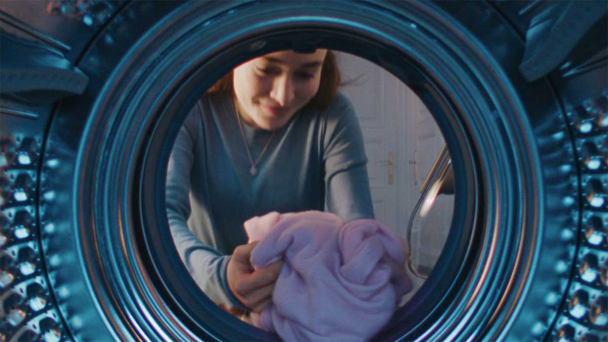 Promuje unikalne technologie w swoich pralkach